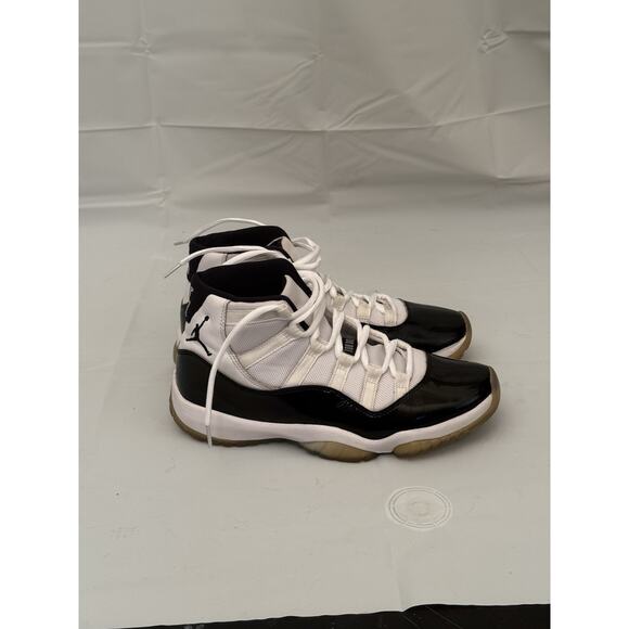 Air Jordan 11 Retro 'Gratitude' Men's Size 7.5 Pre-owned Sneakers CT8012-170 - Picture 1 of 8
